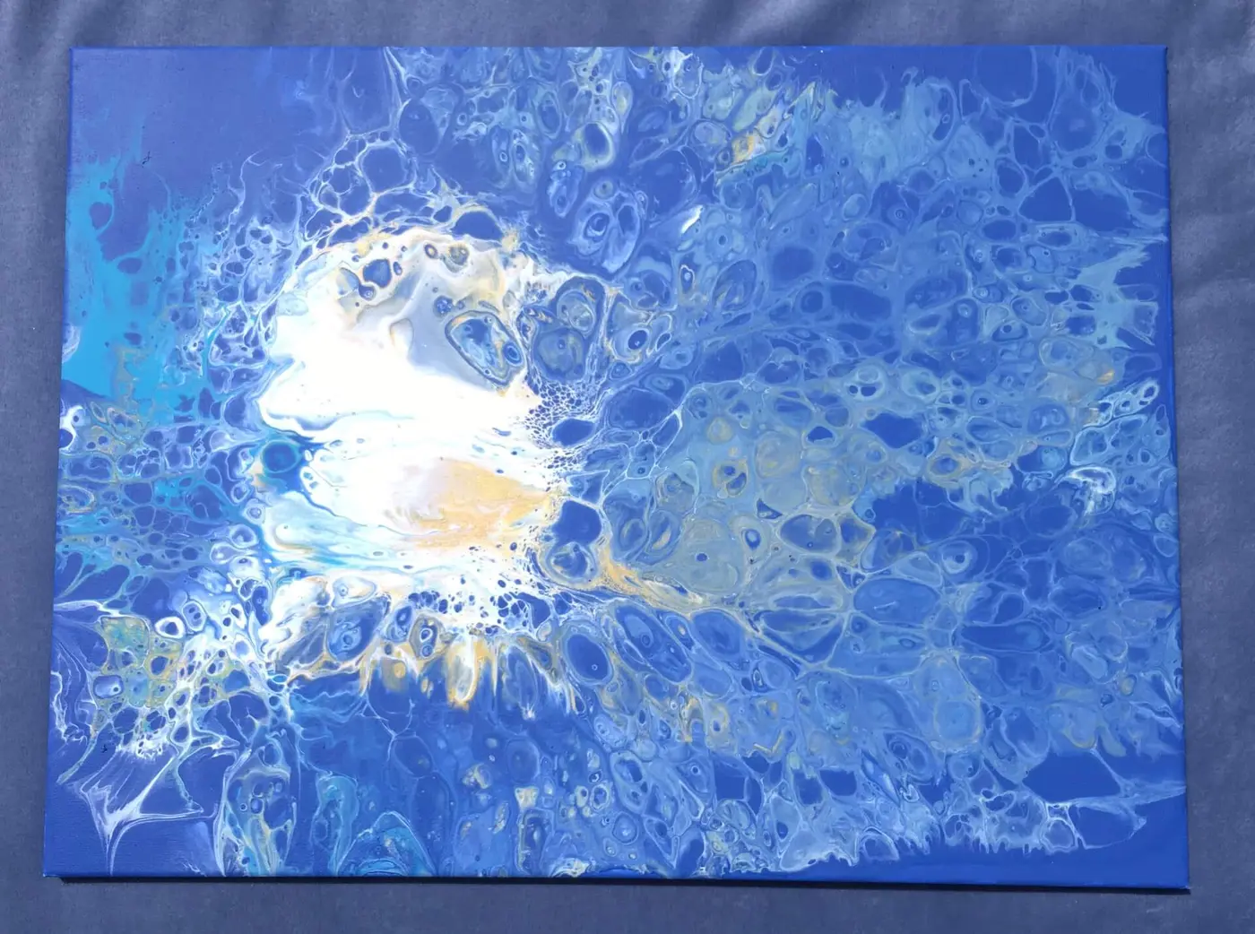 Yellow and White Dutch Pour on Blue, photo 1 of 8