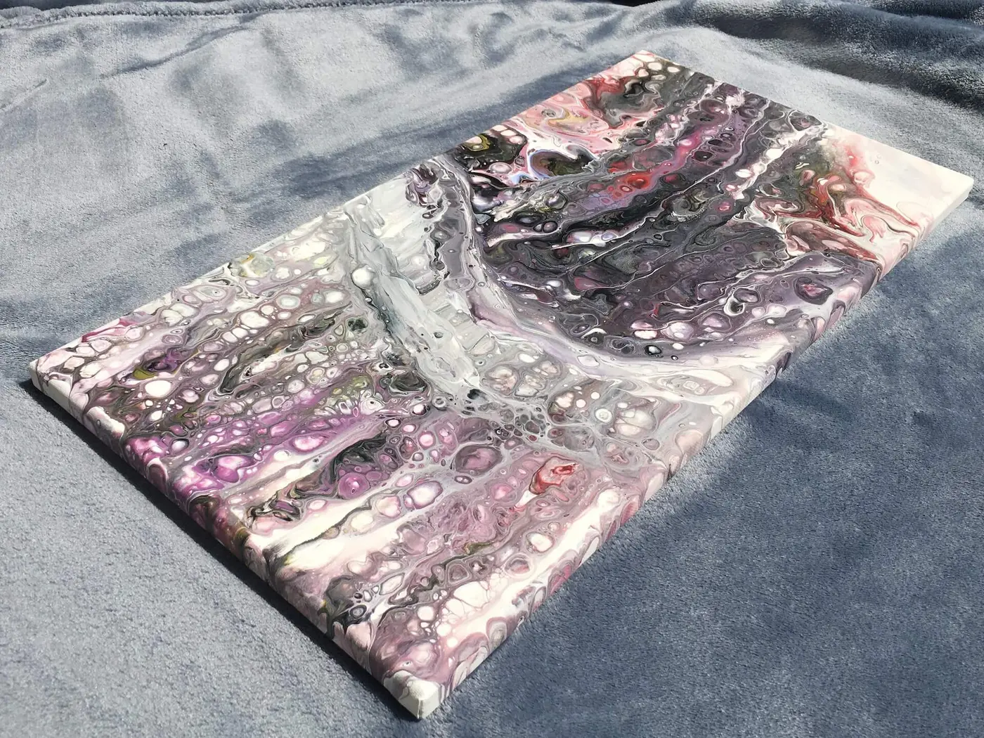 Swipe Interrupted, photo 2 of 12