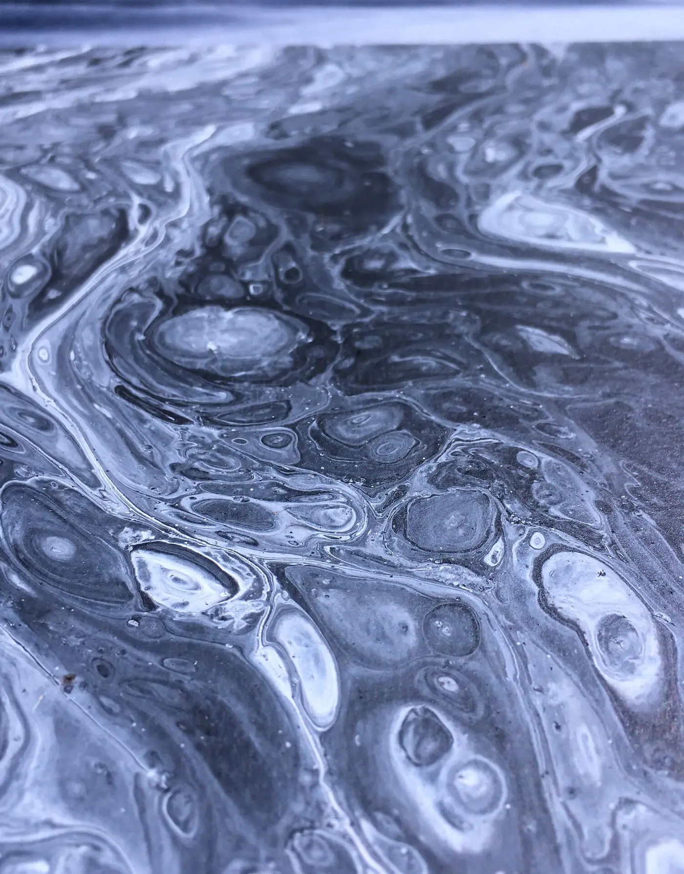 Black and White Pour, photo 10 of 10